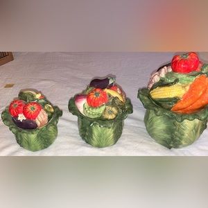 Canister set with Vegetables